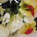 искусственные цветы розы и орхидеи цвета белый с желтым 13