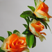 искусственные цветы ветки роз цвета оранжевый с кремовым 23
